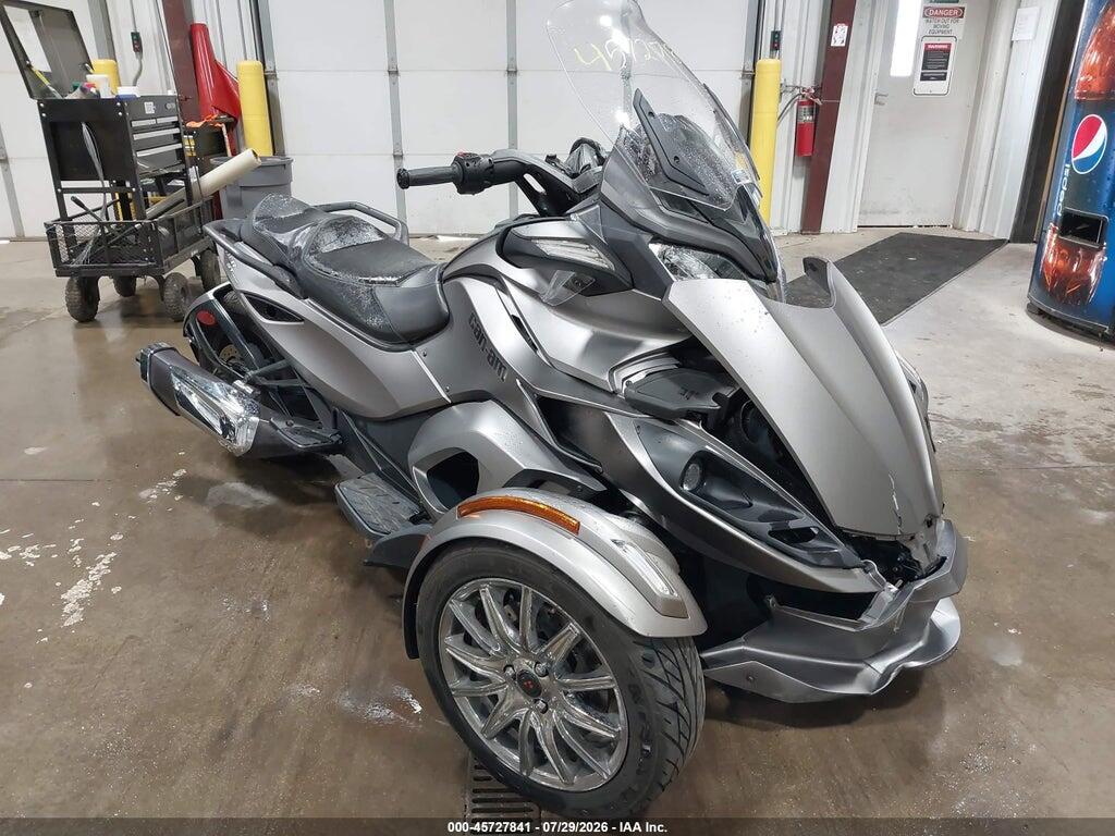 2BXNCBC16EV001199 2014 CAN-AM SPYDER ROADSTER photo no. 1