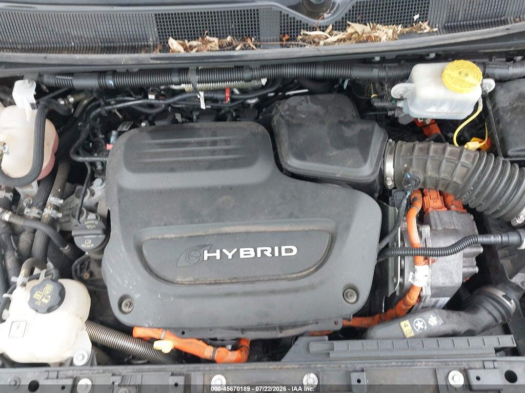 2C4RC1N77JR339663 2018 CHRYSLER PACIFICA HYBRID photo no. 10
