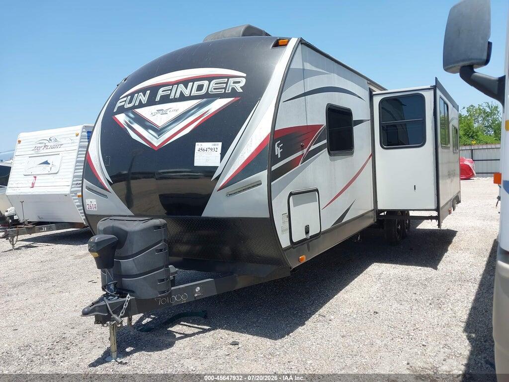 5RXAB3226J1368951 2018 CRUISER FUN FINDER 27VH photo no. 2