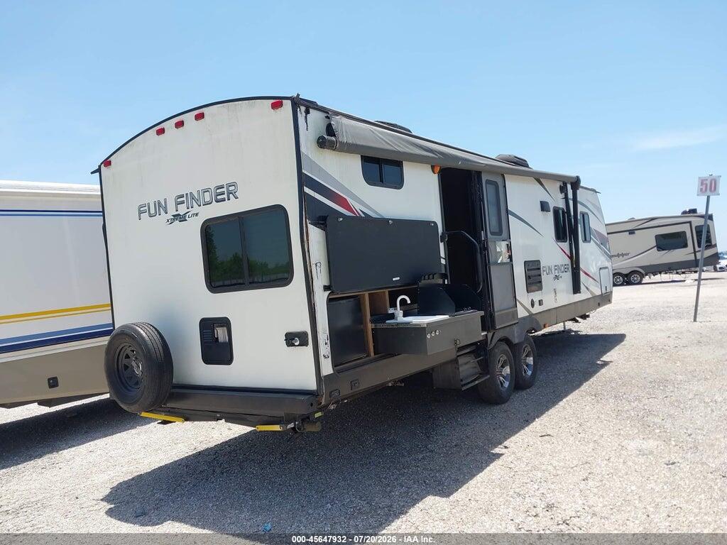 5RXAB3226J1368951 2018 CRUISER FUN FINDER 27VH photo no. 4