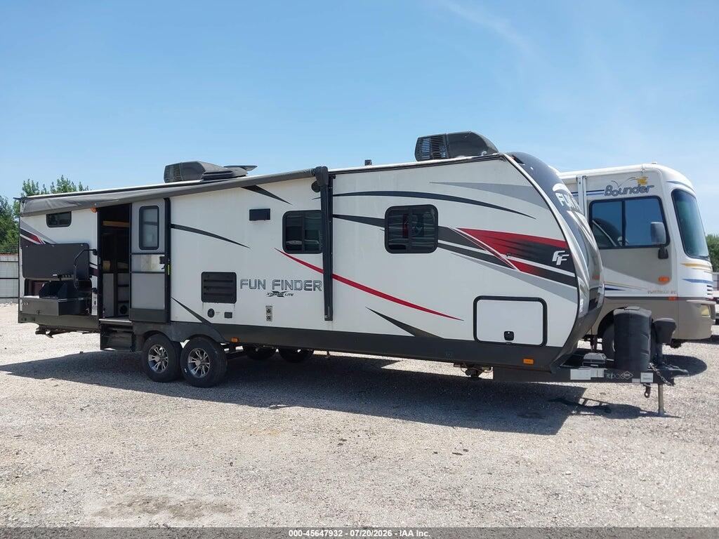 5RXAB3226J1368951 2018 CRUISER FUN FINDER 27VH photo no. 6