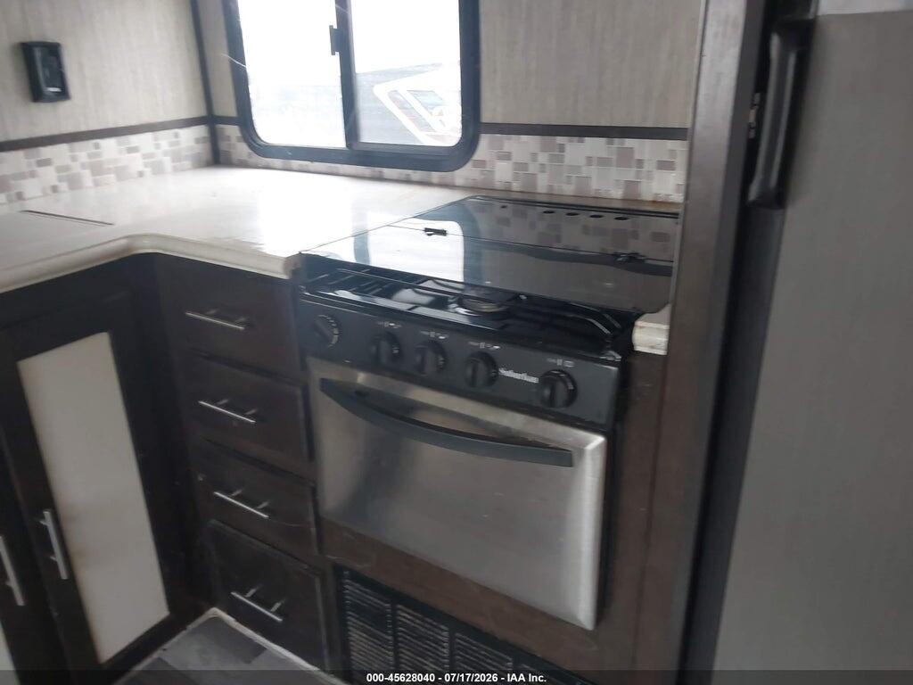 5RXAB2929J1361542 2018 CRUISER OTHER photo no. 12