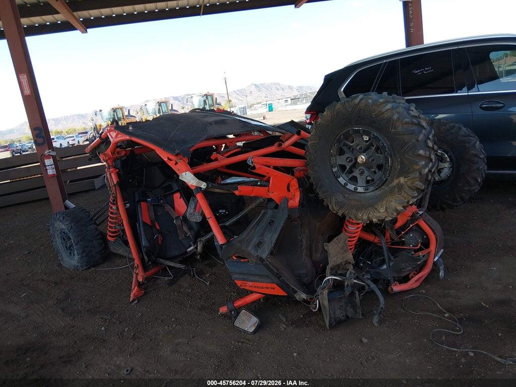 3JBVXAW42JK005487 2018 CAN-AM MAVERICK X3 photo no. 1