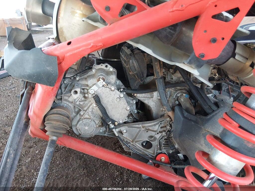 3JBVXAW42JK005487 2018 CAN-AM MAVERICK X3 photo no. 8