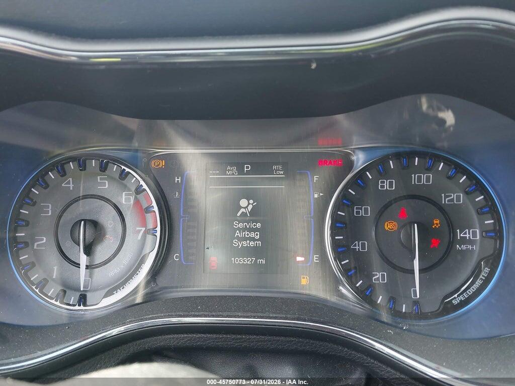 1C3CCCBB4GN132975 2016 CHRYSLER 200 photo no. 7