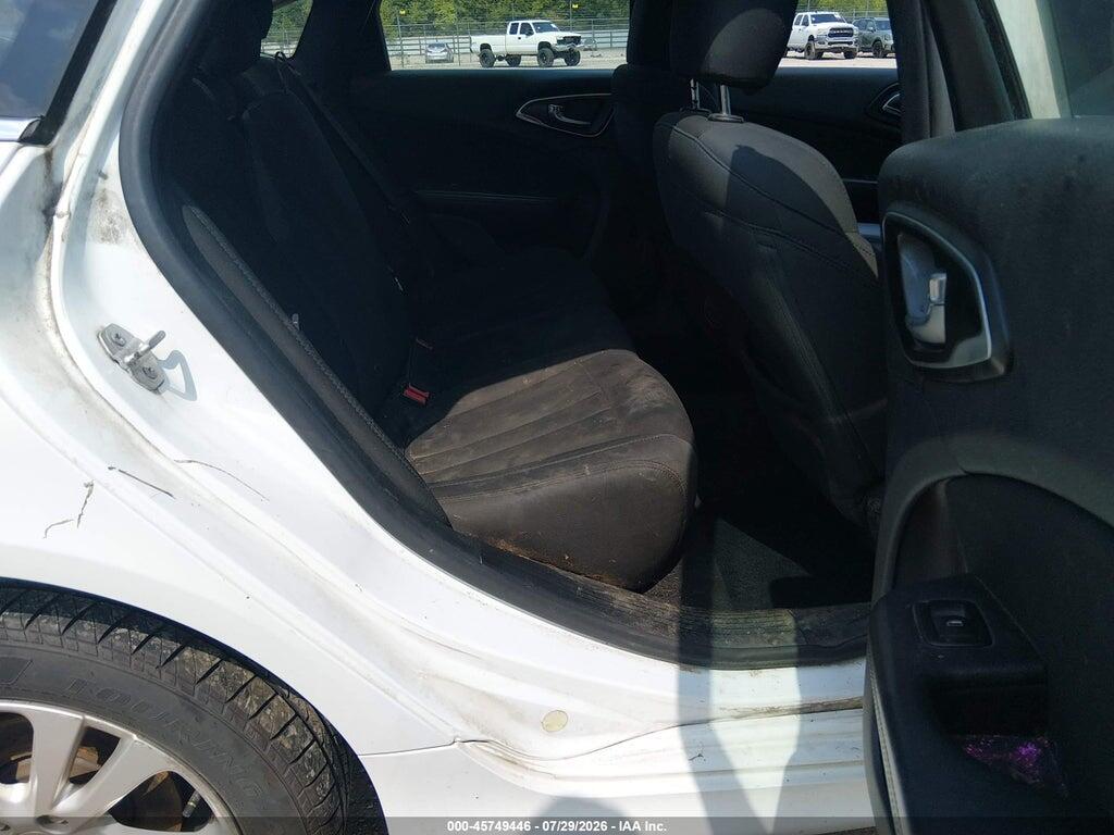 1C3CCCABXGN161723 2016 CHRYSLER 200 photo no. 8