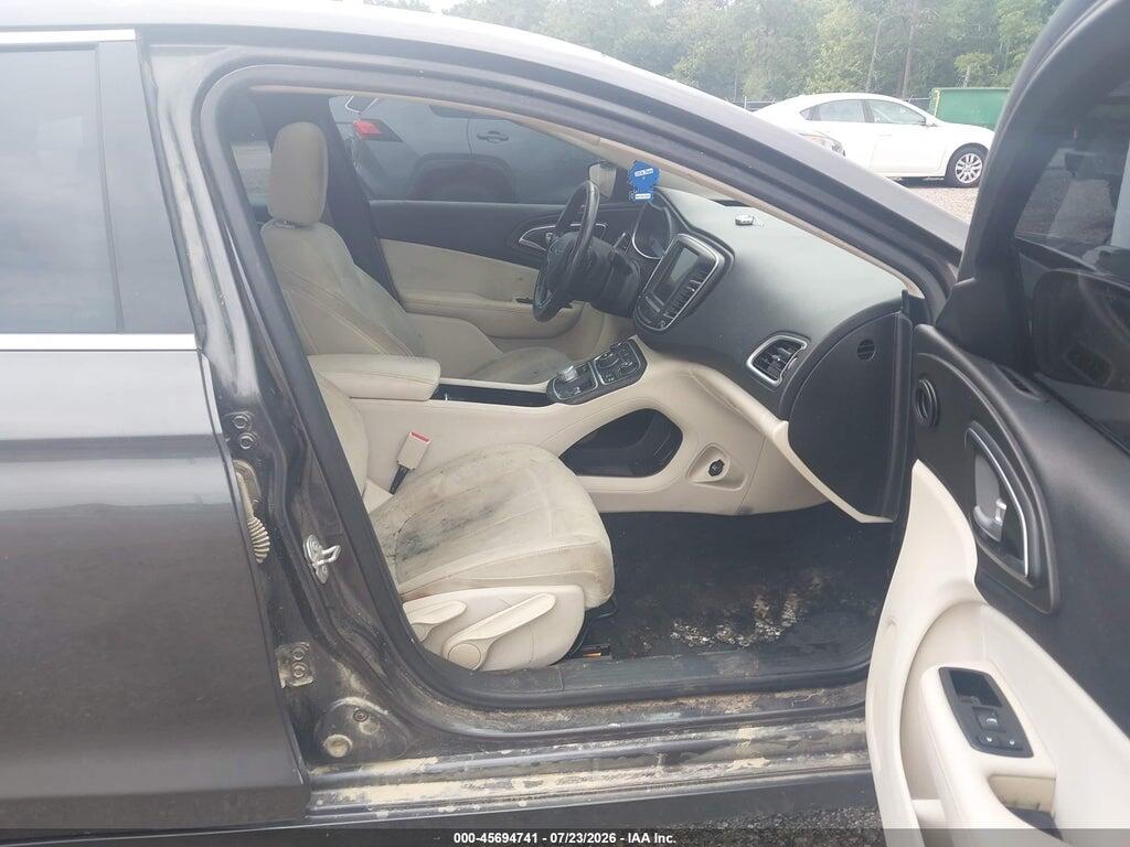 1C3CCCAB3GN174037 2016 CHRYSLER 200 photo no. 5