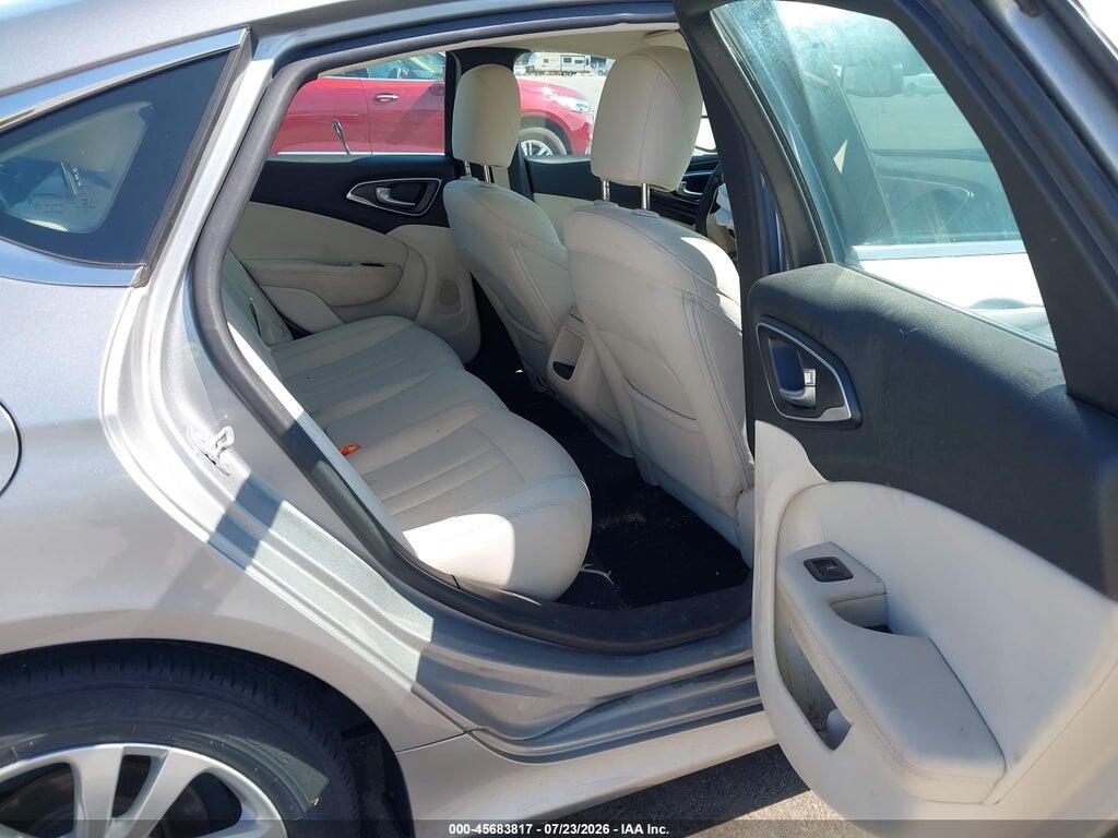 1C3CCCAB9GN113517 2016 CHRYSLER 200 photo no. 8