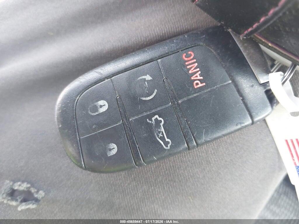 1C3CCCBG9GN111289 2016 CHRYSLER 200 photo no. 11