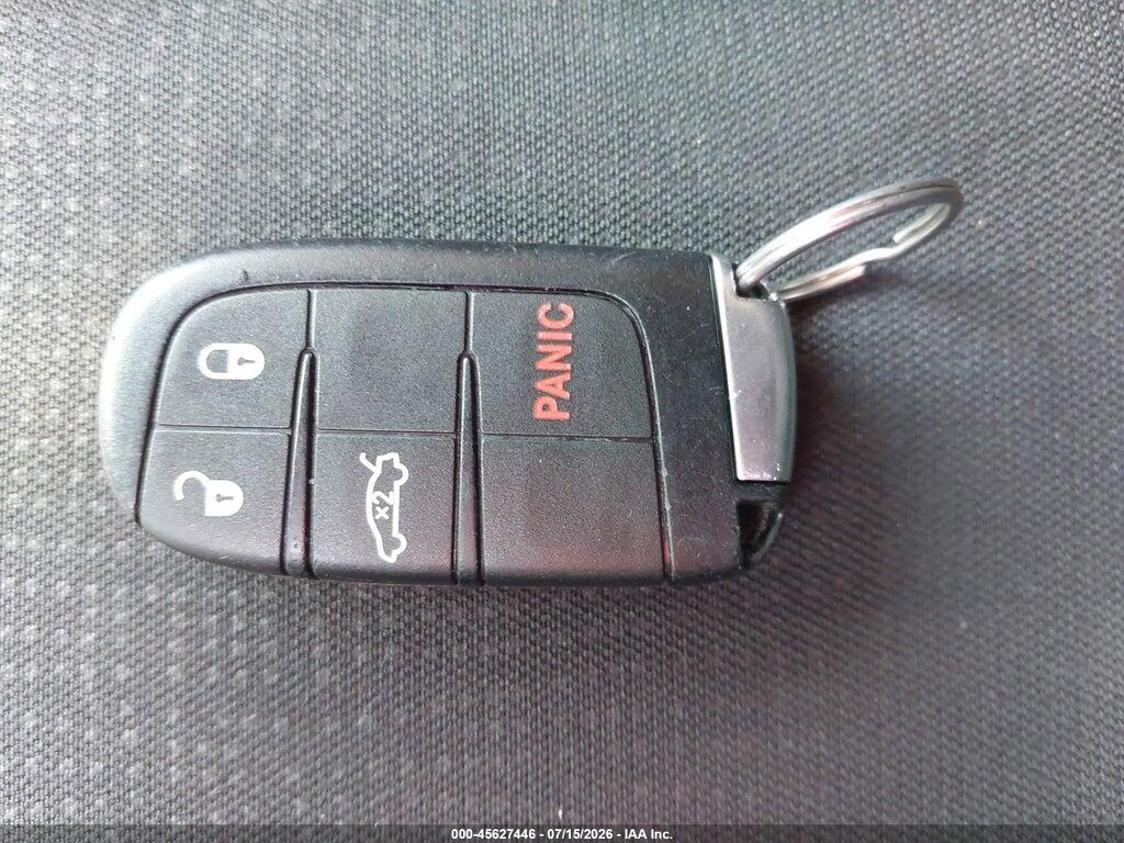 1C3CCCAB1GN159732 2016 CHRYSLER 200 photo no. 10