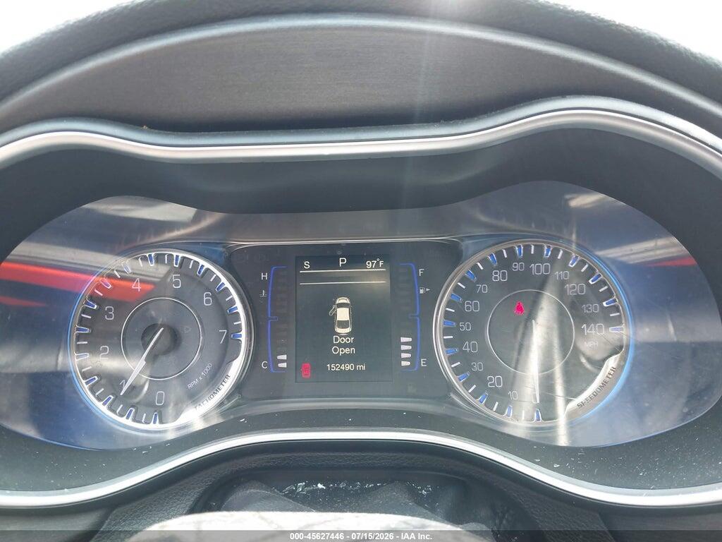 1C3CCCAB1GN159732 2016 CHRYSLER 200 photo no. 6