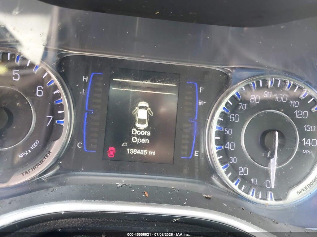 1C3CCCAB5GN115104 2016 CHRYSLER 200 photo no. 7