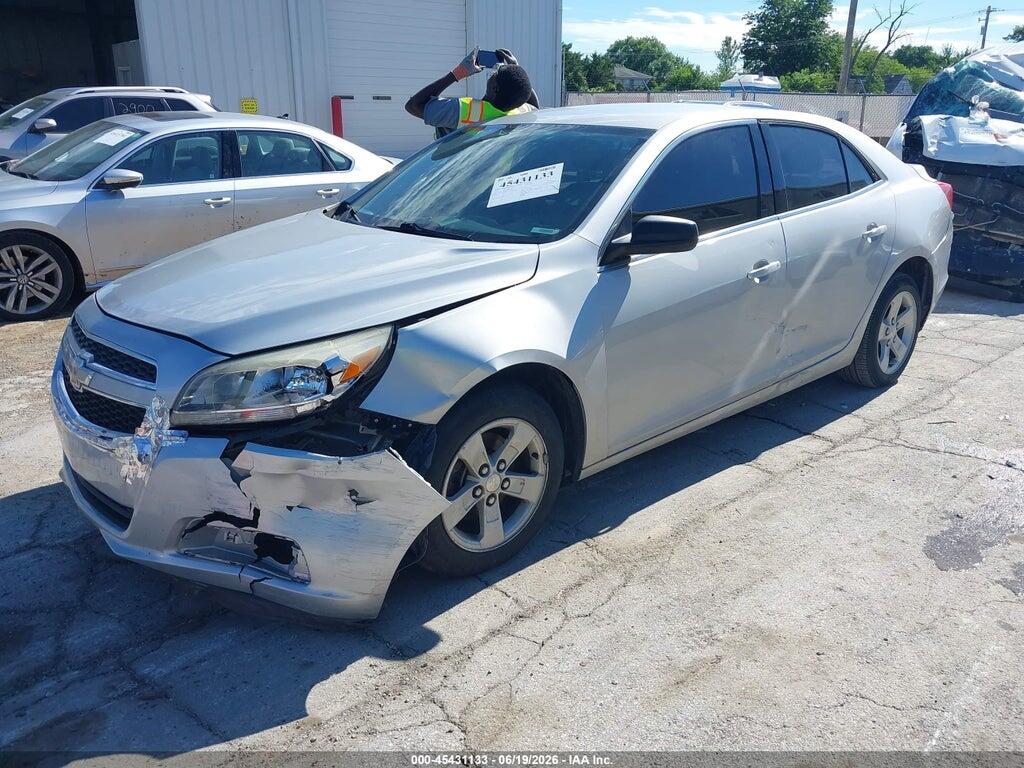 1G11A5SA4DF139094 2013 CHEVROLET MALIBU photo no. 2