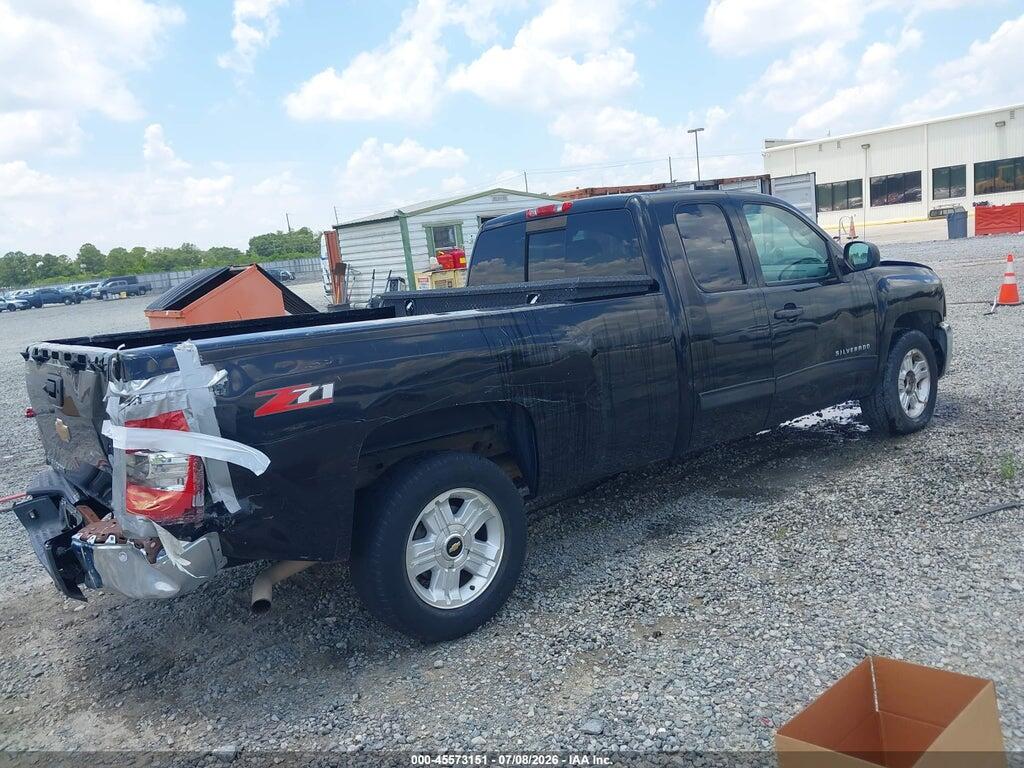 1GCRCSE01DZ290995 2013 CHEVROLET SILVERADO 1500 photo no. 4