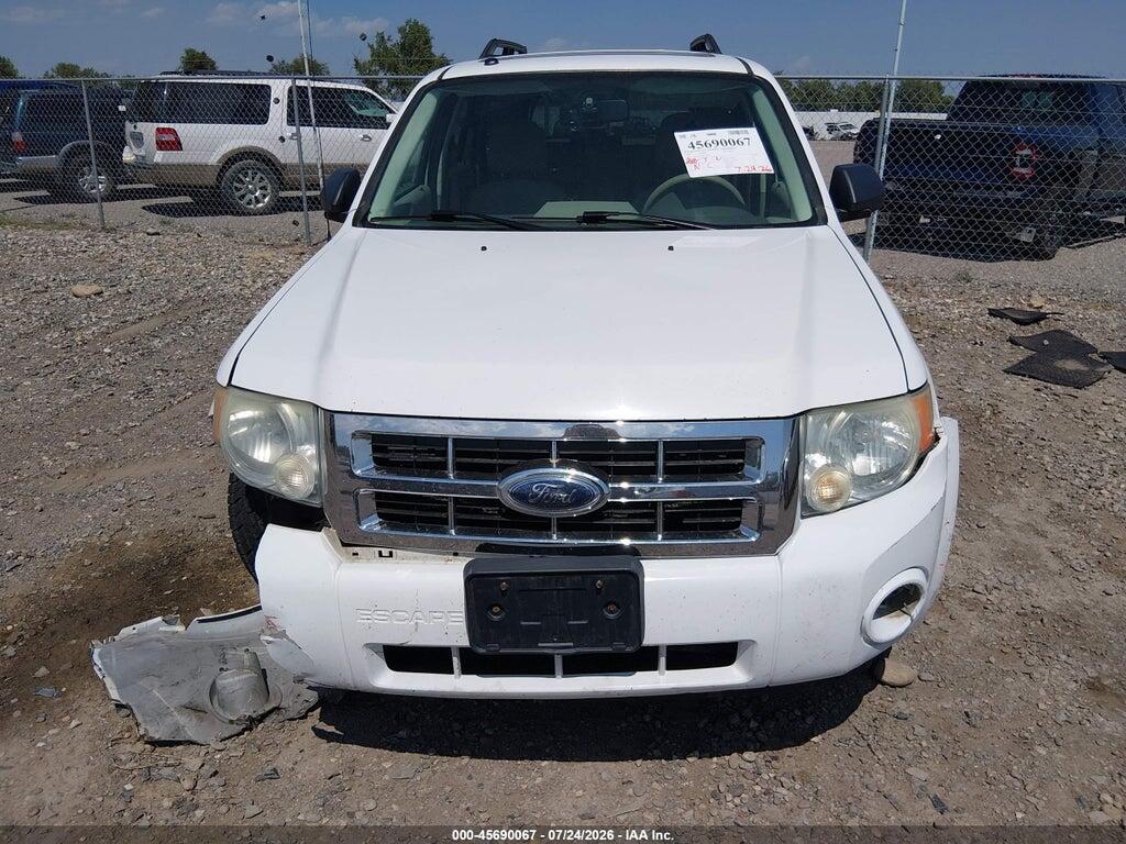 1FMCU93158KC39078 2008 FORD ESCAPE photo no. 12