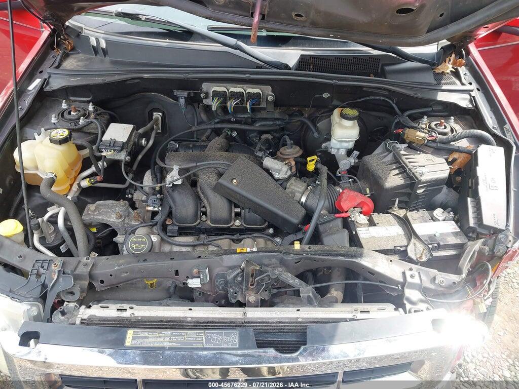 1FMCU94108KE59680 2008 FORD ESCAPE photo no. 10