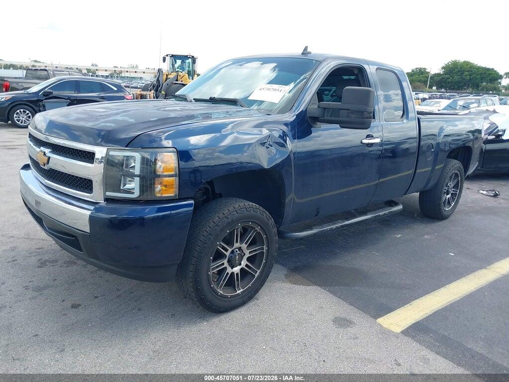 1GCEC19C47Z506582 2007 CHEVROLET SILVERADO 1500 photo no. 2