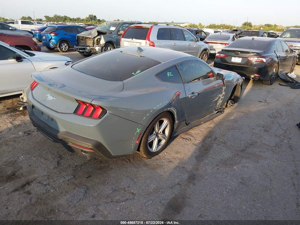 1FA6P8TH8T5101063 2026 FORD MUSTANG photo no. 4