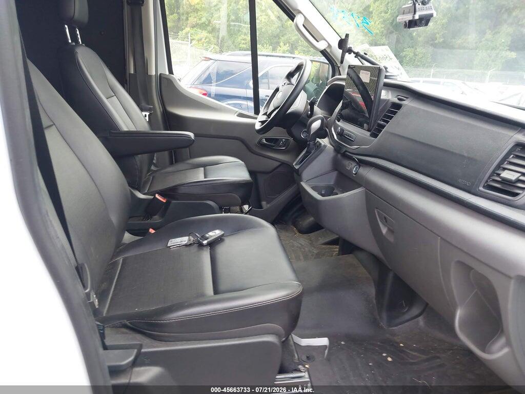 1FTBR1C83TKA74771 2026 FORD TRANSIT-250 photo no. 5