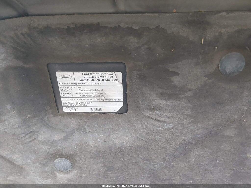 1FMCU0DG0BKA21801 2011 FORD ESCAPE photo no. 9