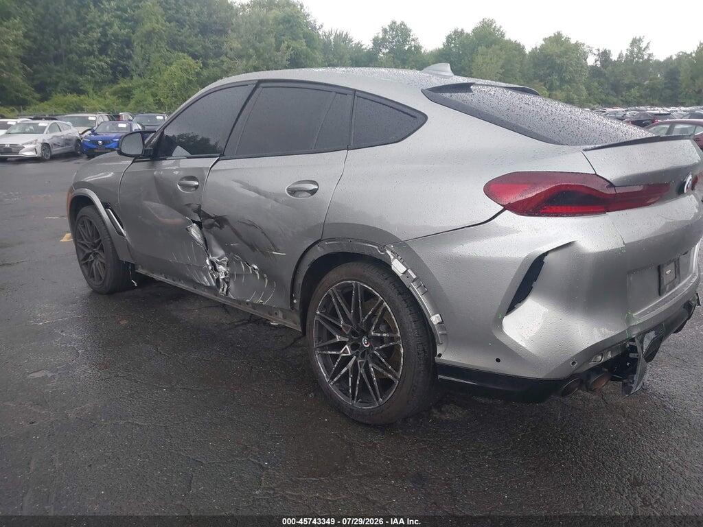 5YMCY0C01N9M65639 2022 BMW X6 M photo no. 3