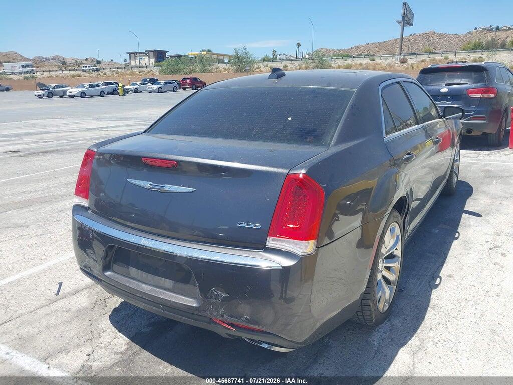2C3CCAAG1GH351242 2016 CHRYSLER 300 photo no. 4