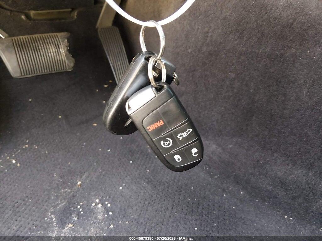 2C3CCABG3GH269429 2016 CHRYSLER 300 photo no. 11