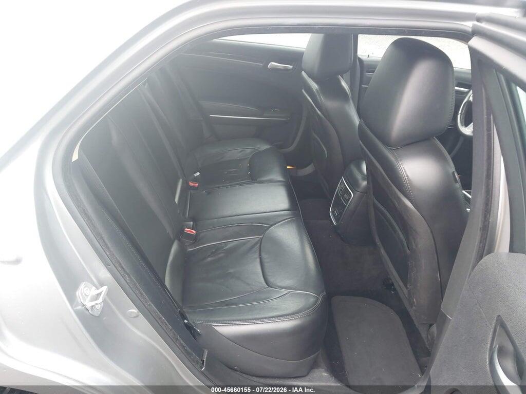 2C3CCARG2GH190940 2016 CHRYSLER 300 photo no. 8