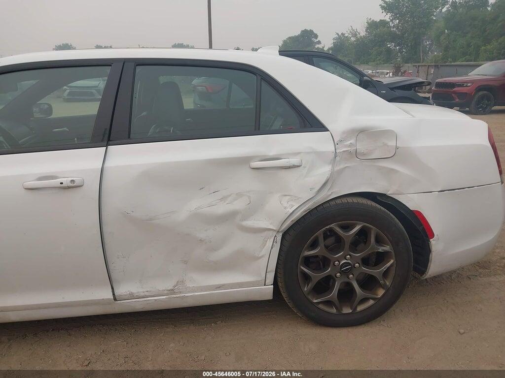 2C3CCAGGXGH244469 2016 CHRYSLER 300 photo no. 6