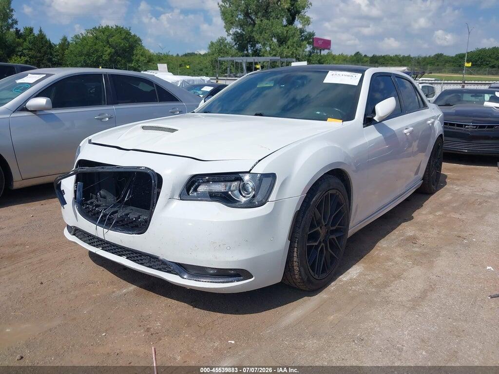 2C3CCABT2GH220347 2016 CHRYSLER 300 photo no. 2