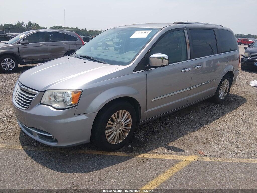 2C4RC1JG9GR239157 2016 CHRYSLER TOWN & COUNTRY photo no. 2