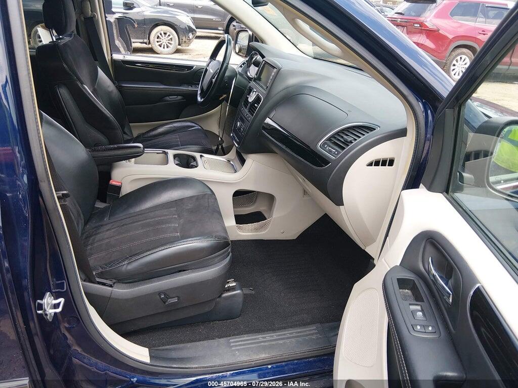 2C4RC1JG5GR159693 2016 CHRYSLER TOWN & COUNTRY photo no. 5