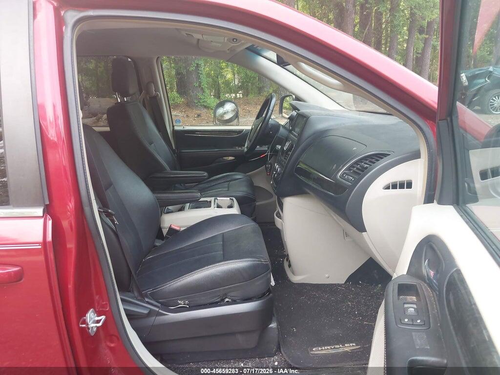 2C4RC1AG5GR105097 2016 CHRYSLER TOWN & COUNTRY photo no. 5