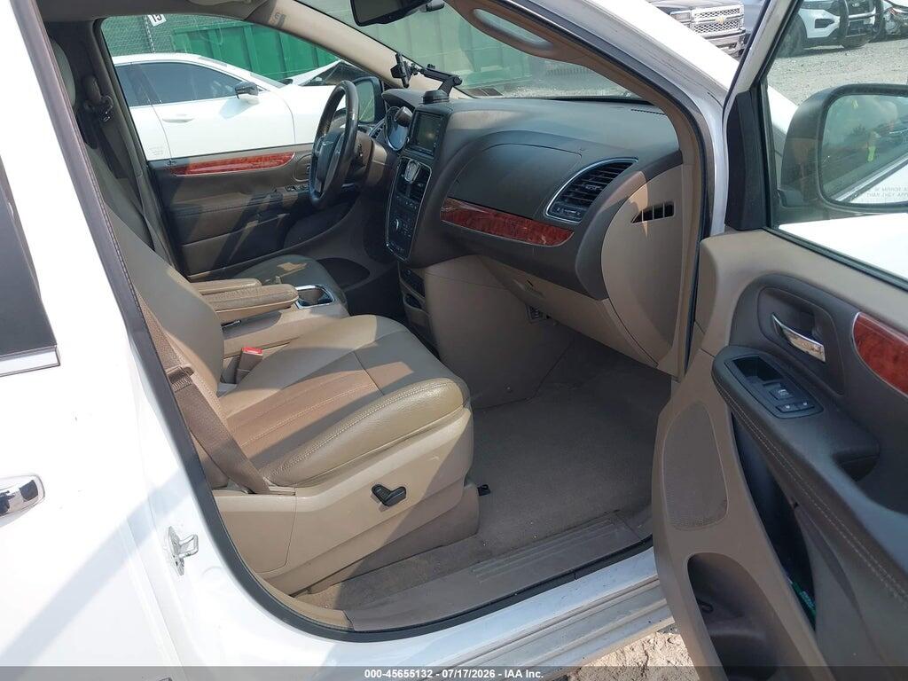 2C4RC1CG7GR159272 2016 CHRYSLER TOWN & COUNTRY photo no. 5