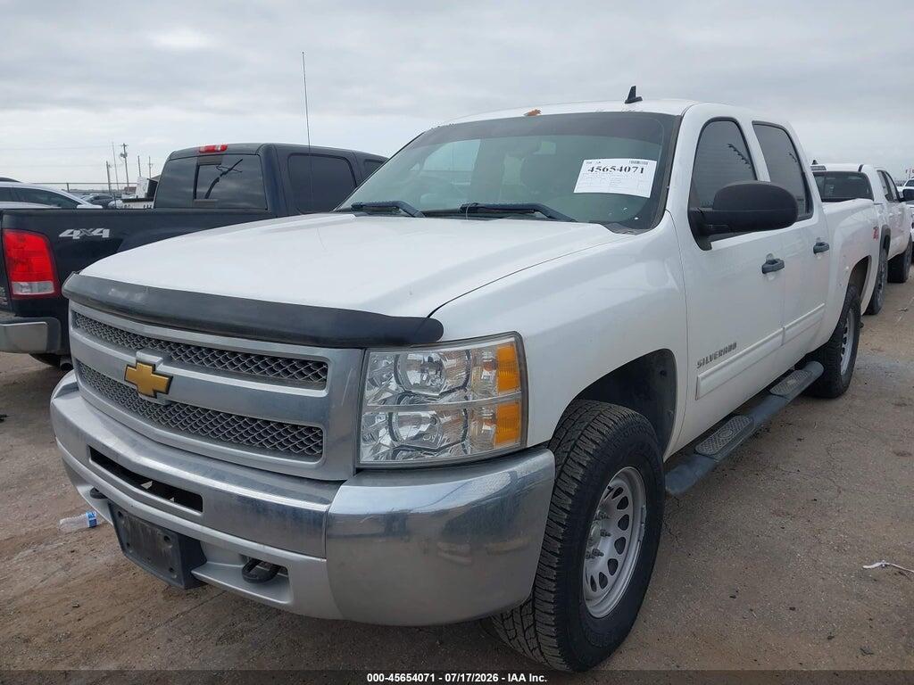 3GCPKSE73DG322546 2013 CHEVROLET SILVERADO 1500 photo no. 2
