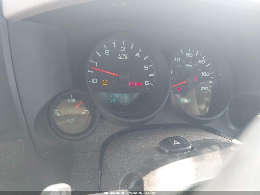 1GCRKPEA0DZ210949 2013 CHEVROLET SILVERADO 1500 photo no. 7
