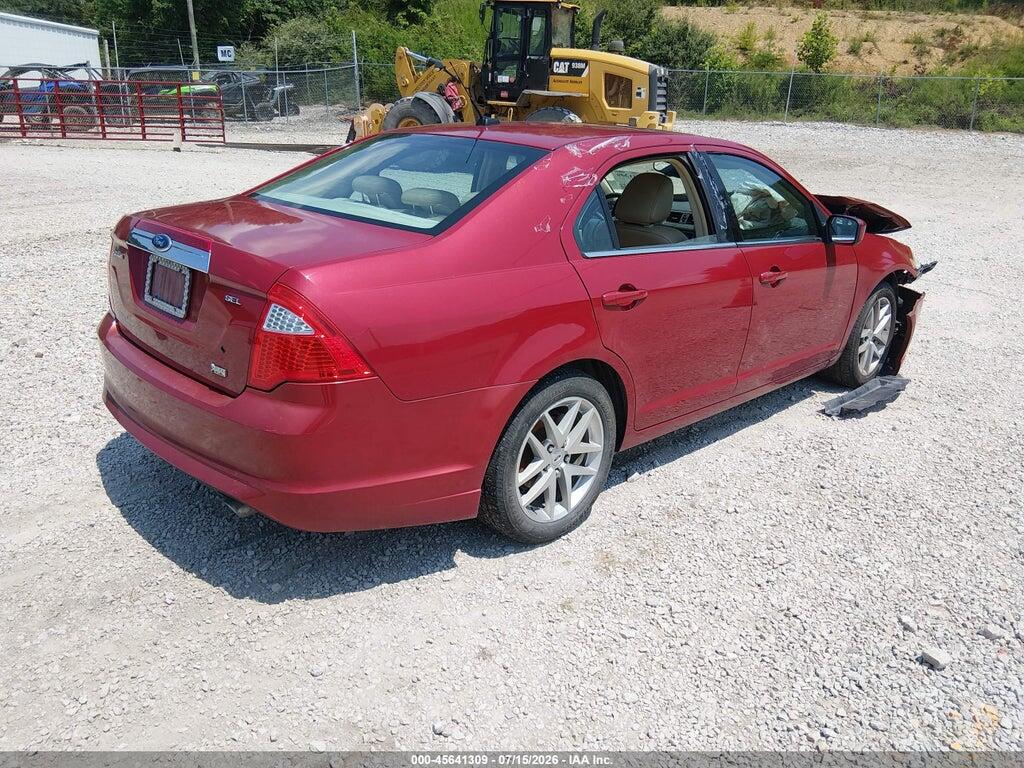 3FAHP0JG3AR158706 2010 FORD FUSION photo no. 4