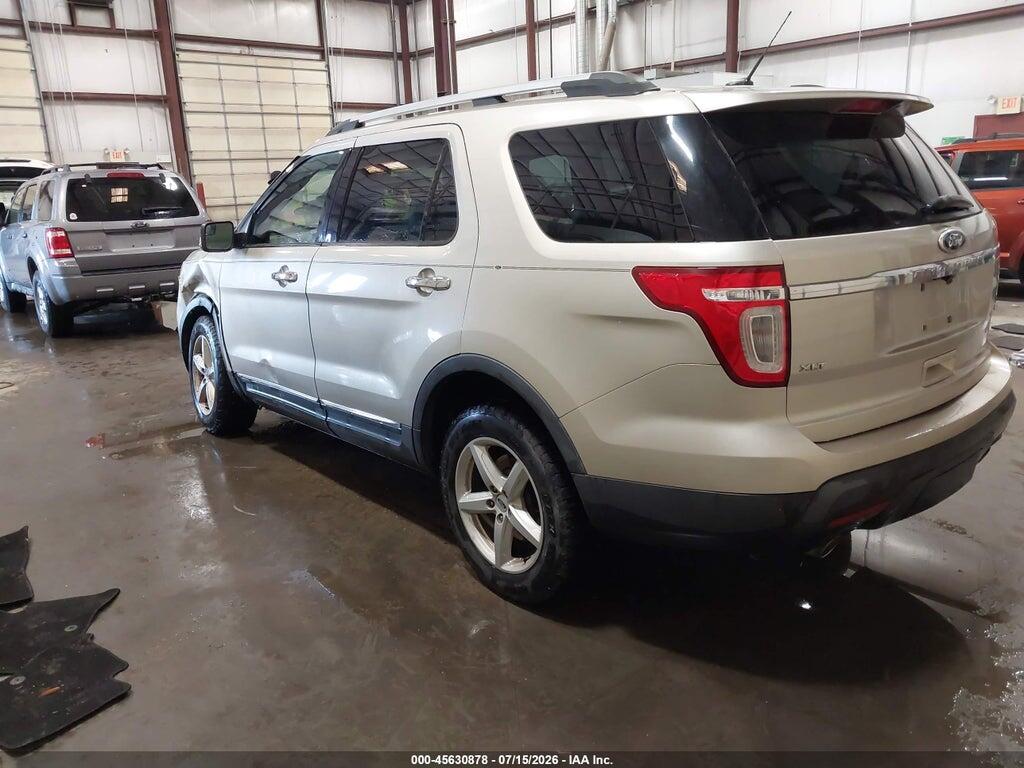 1FMHK8D89BGA00550 2011 FORD EXPLORER photo no. 3