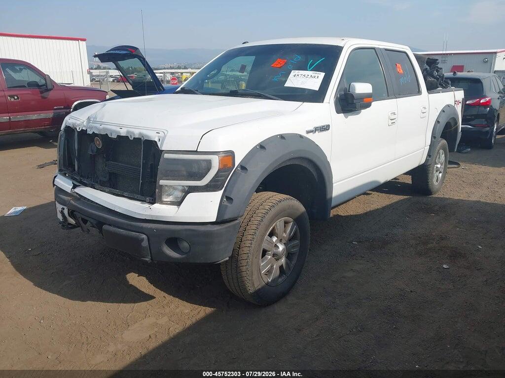 1FTFW1EF7BFA00556 2011 FORD F-150 photo no. 2