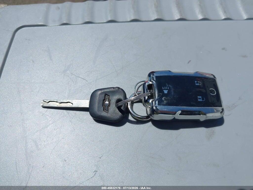 3GCUCRER4HG402728 2017 CHEVROLET SILVERADO 1500 photo no. 11