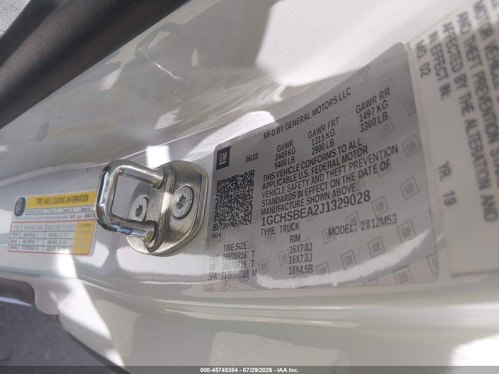 1GCHSBEA2J1329028 2018 CHEVROLET COLORADO photo no. 9