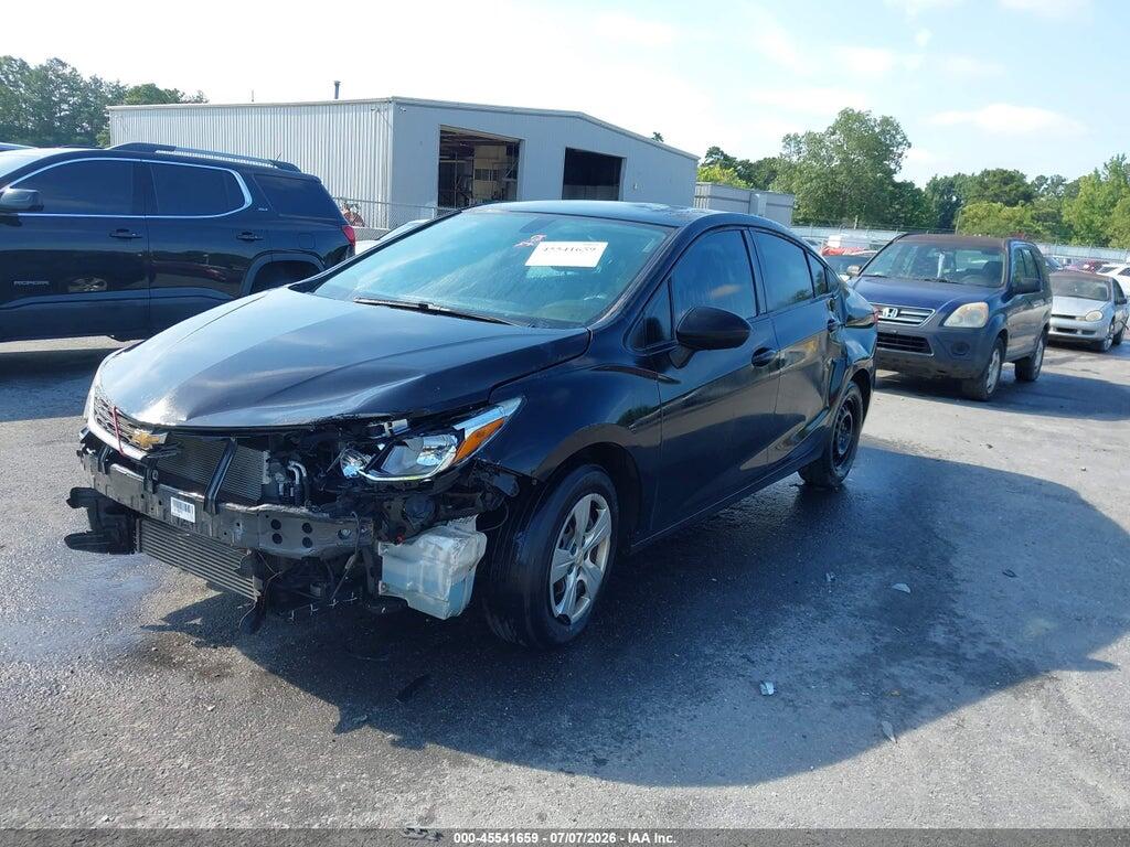 1G1BC5SMXJ7102503 2018 CHEVROLET CRUZE photo no. 2