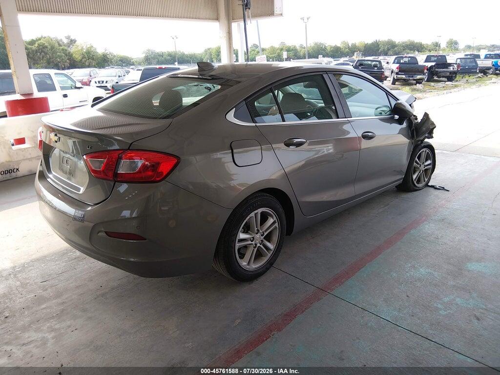 1G1BE5SM8J7123750 2018 CHEVROLET CRUZE photo no. 4