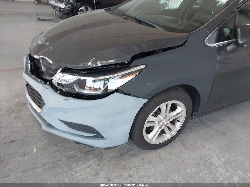 3G1BE6SMXJS643018 2018 CHEVROLET CRUZE photo no. 6