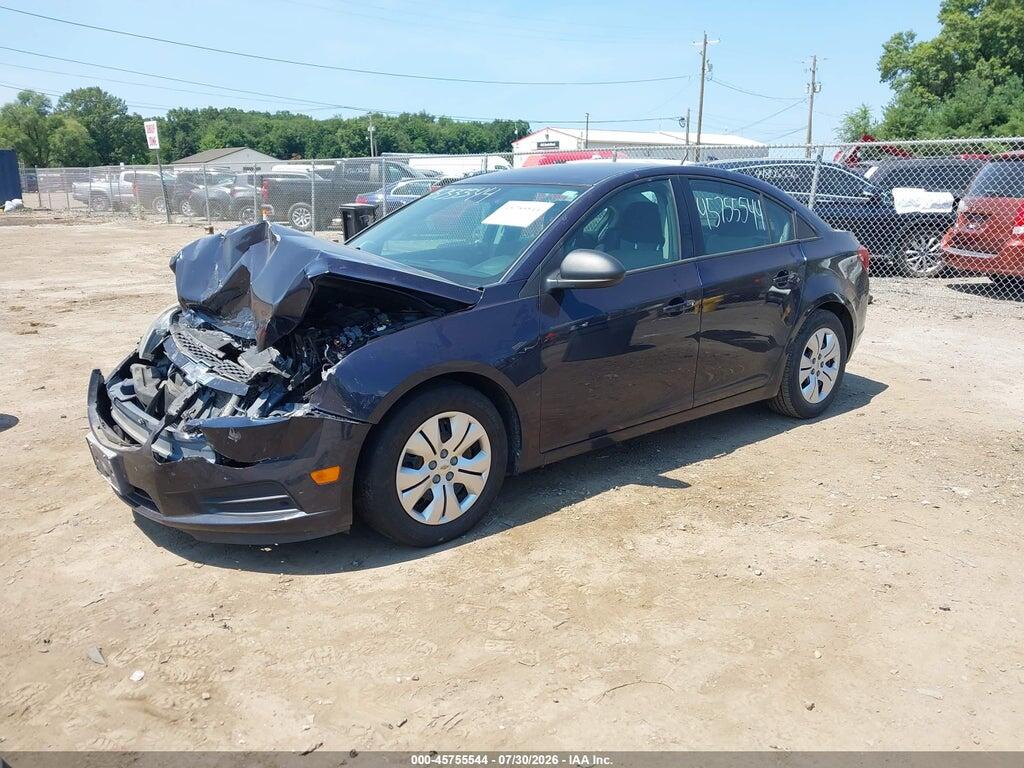 1G1PA5SH8E7256566 2014 CHEVROLET CRUZE photo no. 2