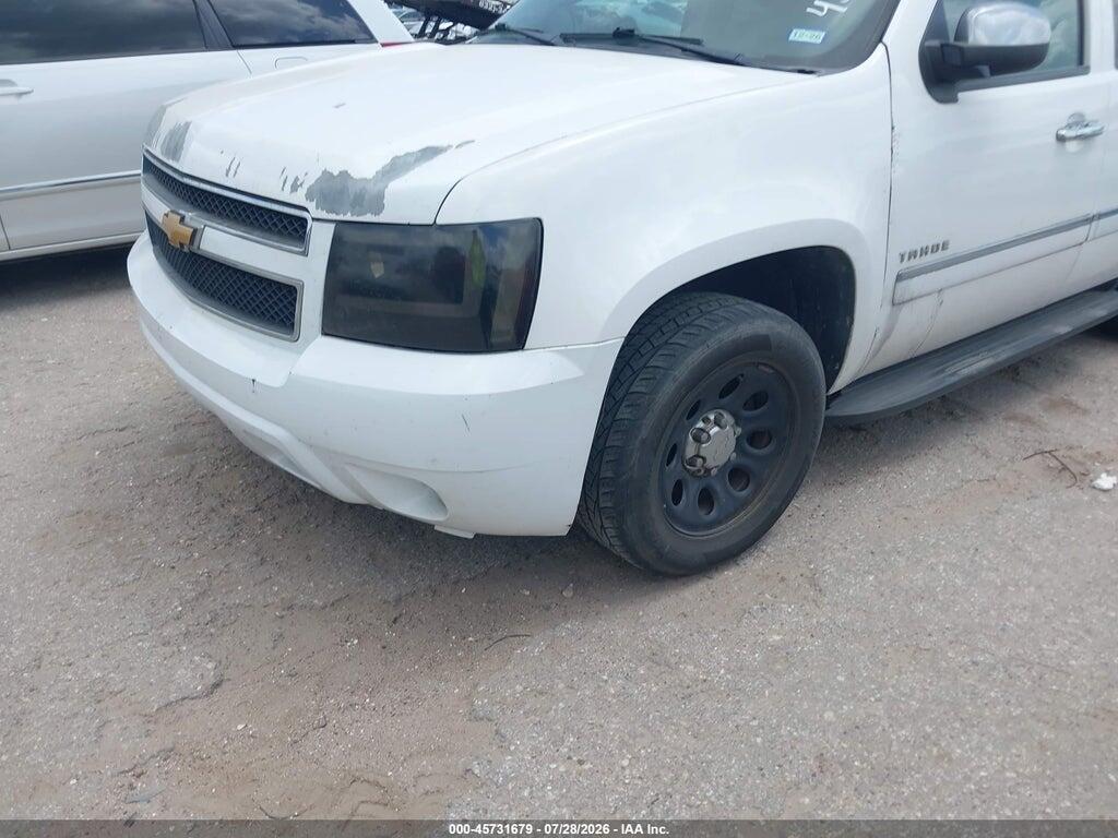 1GNSKCE08DR285651 2013 CHEVROLET TAHOE photo no. 2