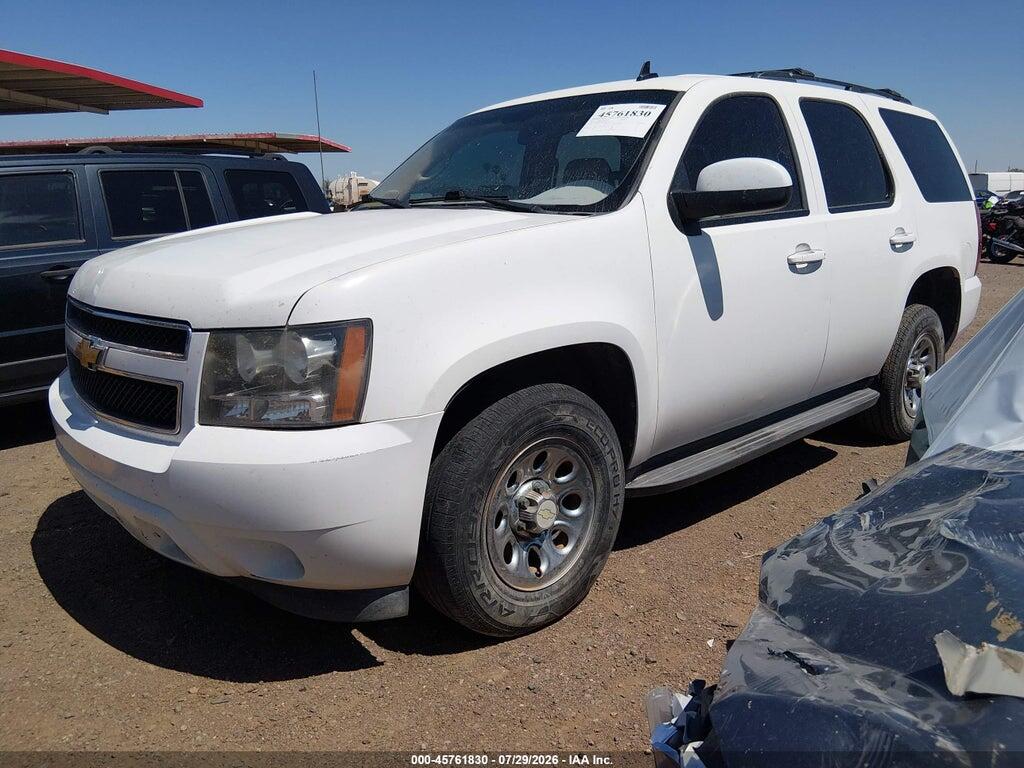 1GNSCBE04DR305434 2013 CHEVROLET TAHOE photo no. 2