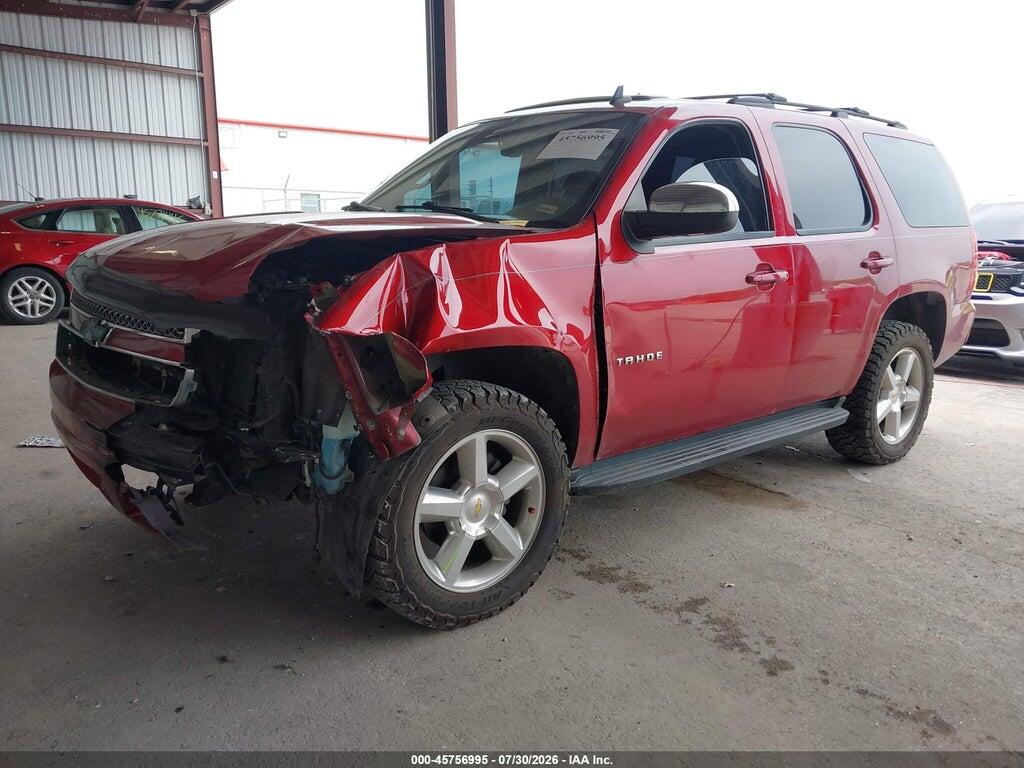 1GNSKBE01DR334814 2013 CHEVROLET TAHOE photo no. 2