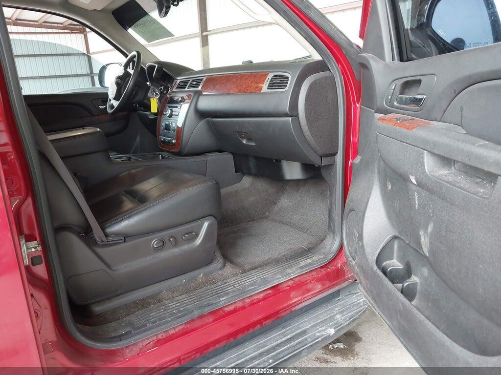 1GNSKBE01DR334814 2013 CHEVROLET TAHOE photo no. 5