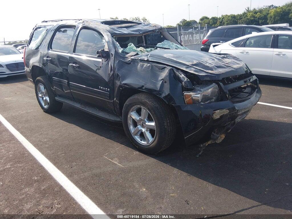1GNSKBE0XDR334696 2013 CHEVROLET TAHOE photo no. 1